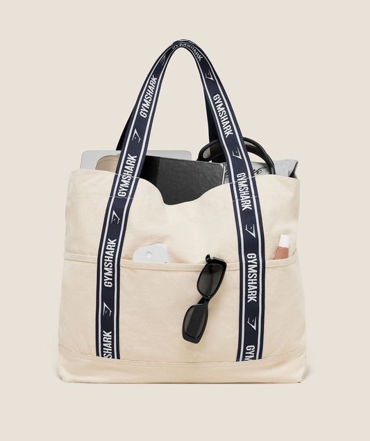 Logo Tote - US 6693