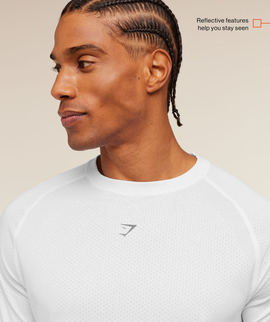 Hybrid Engineered Jacquard T-Shirt - US 7330