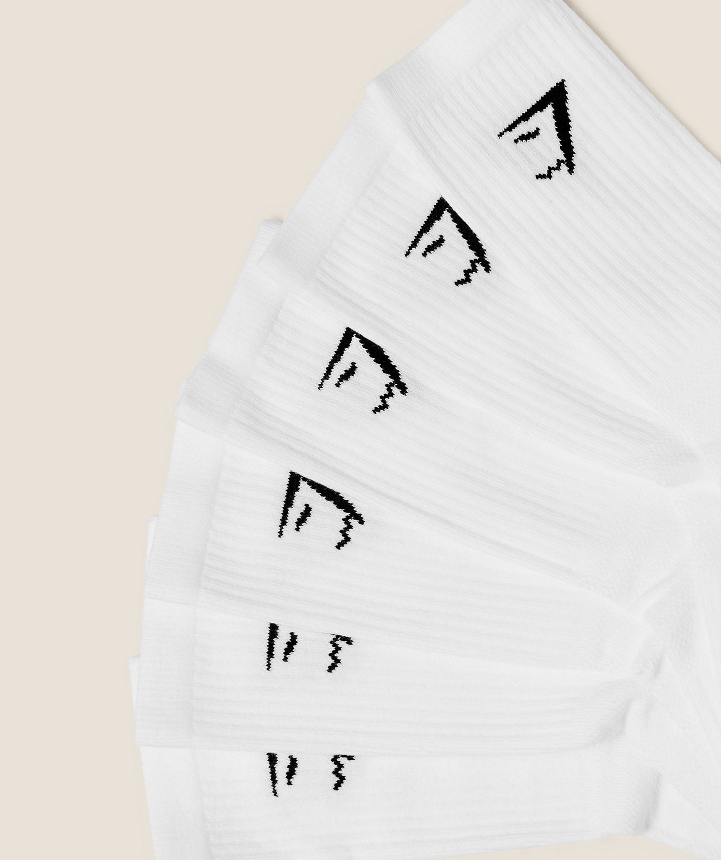 Flutter Woven Shorts - US 6529