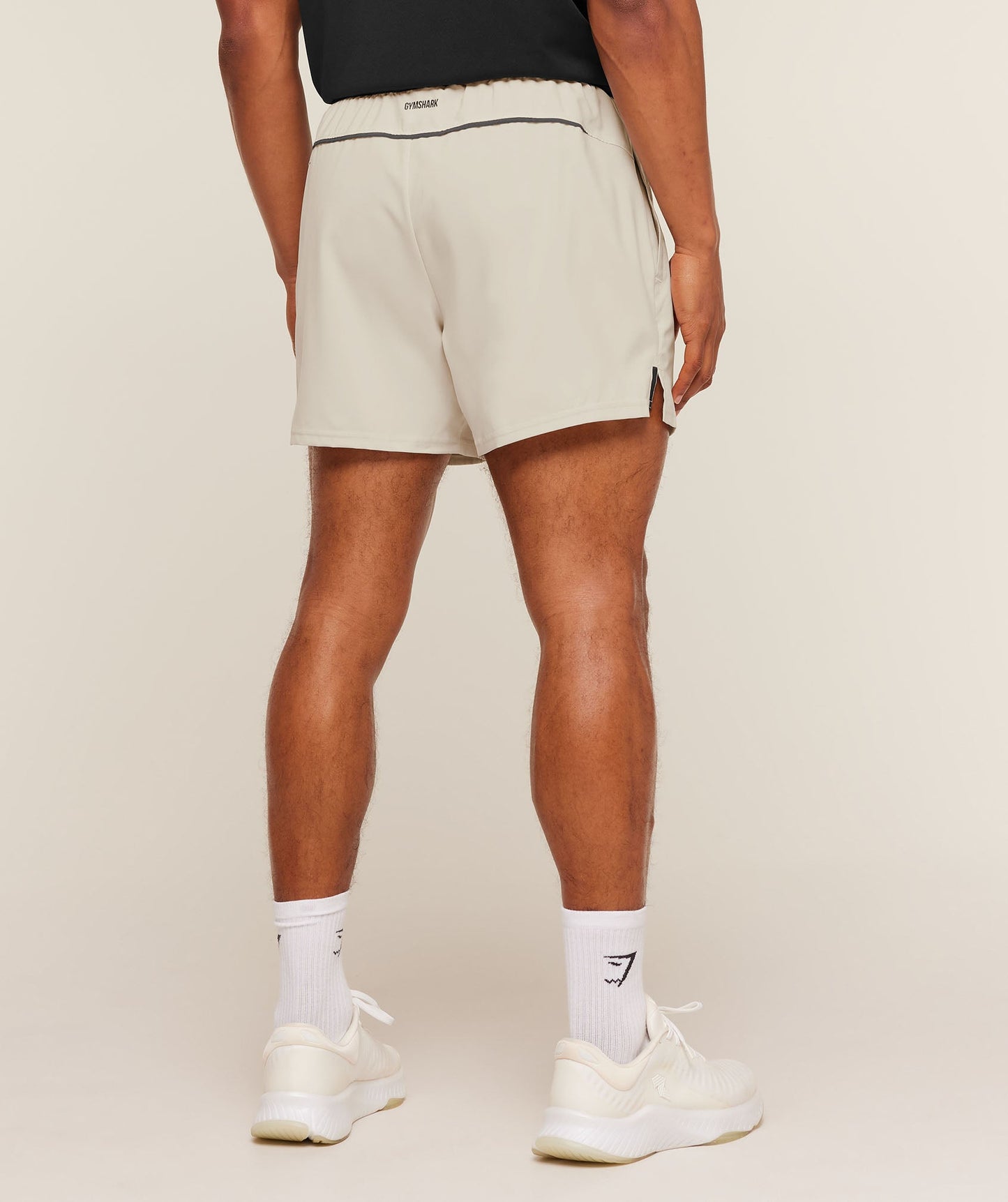 Arrival Contrast Shorts - US 1318