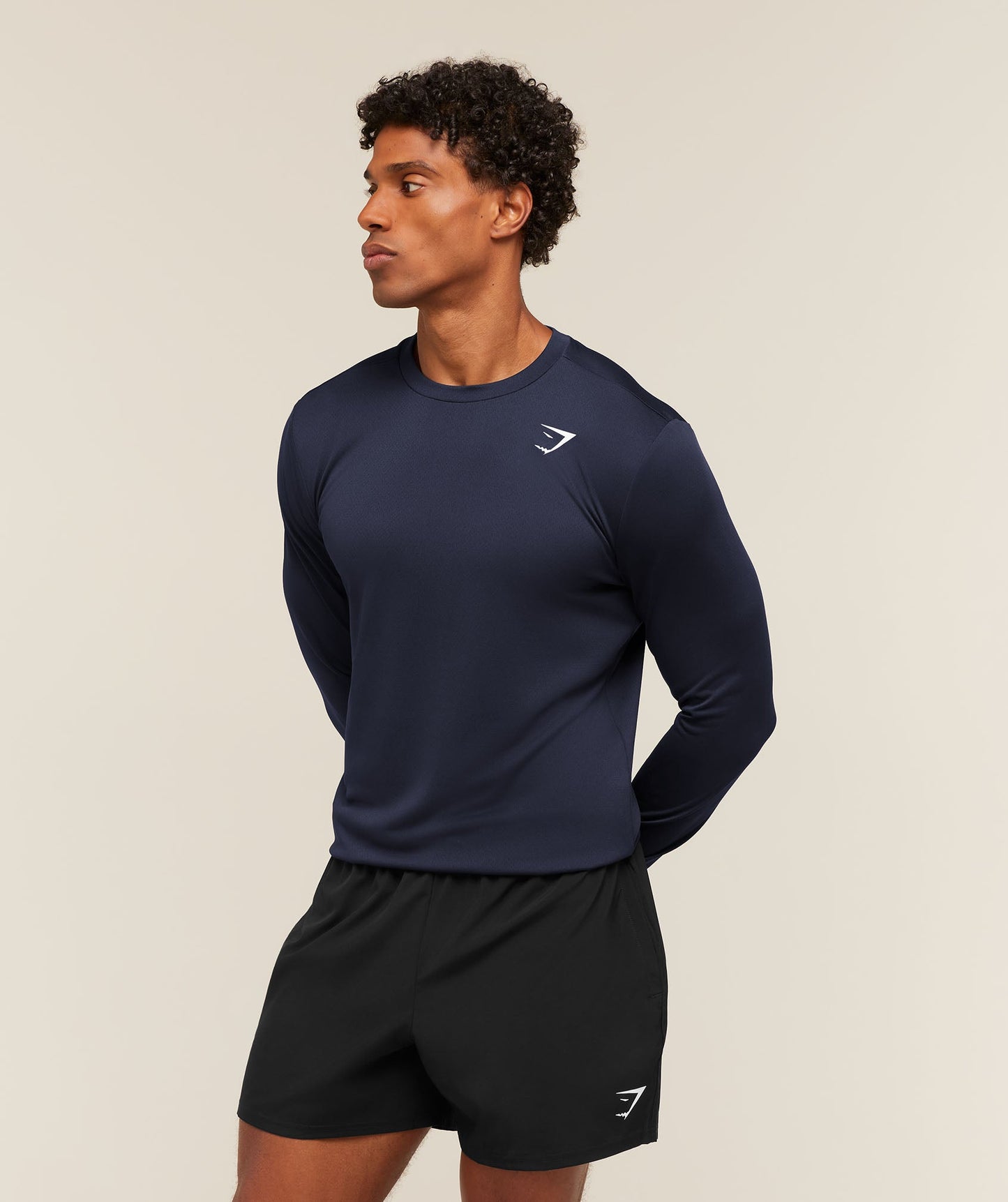 Arrival Long Sleeve T-Shirt - US 4178