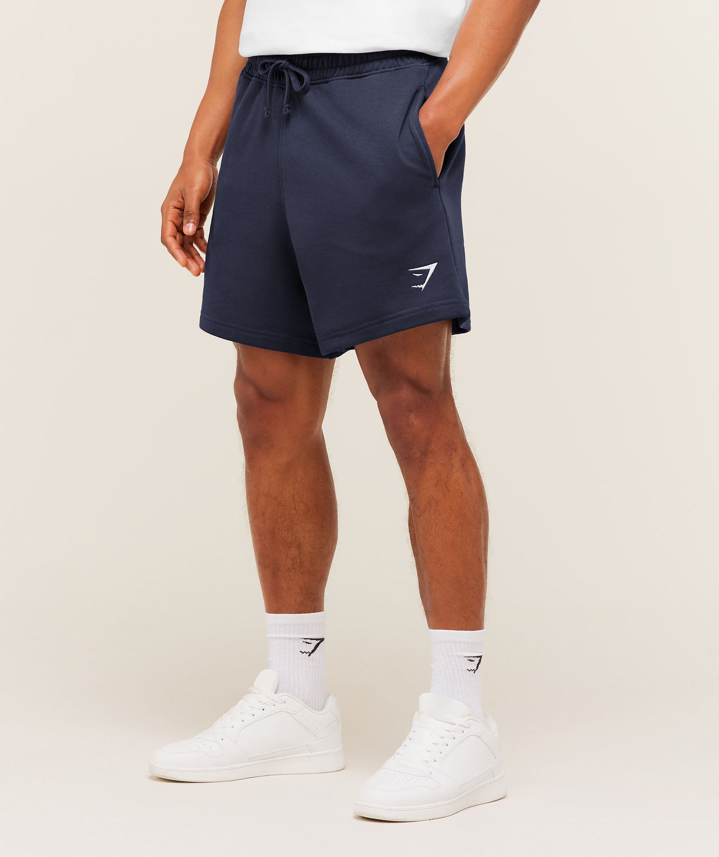 Crest Shorts - US 1585