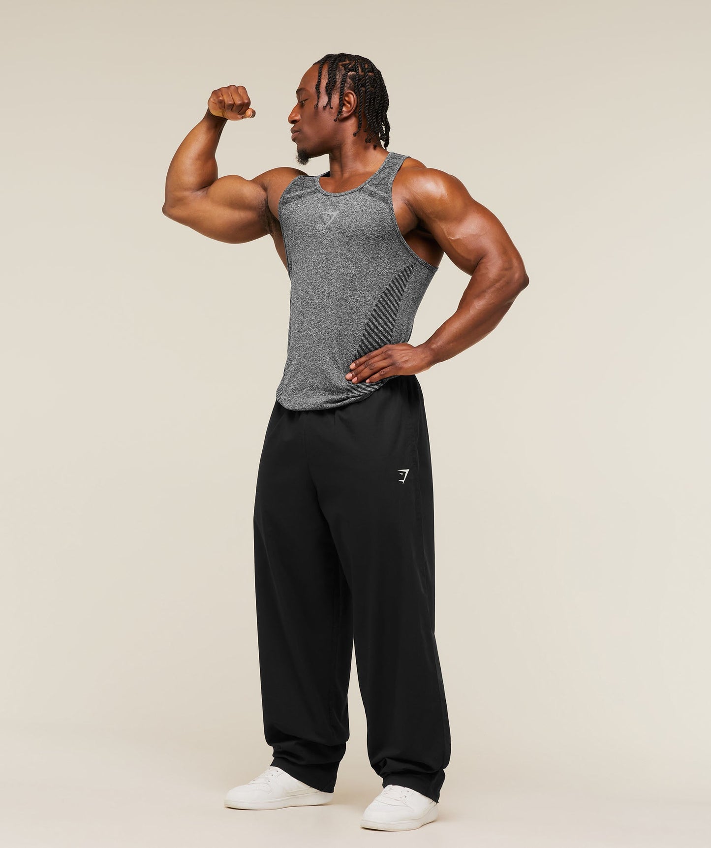 Devant Seamless Tank - US 4909