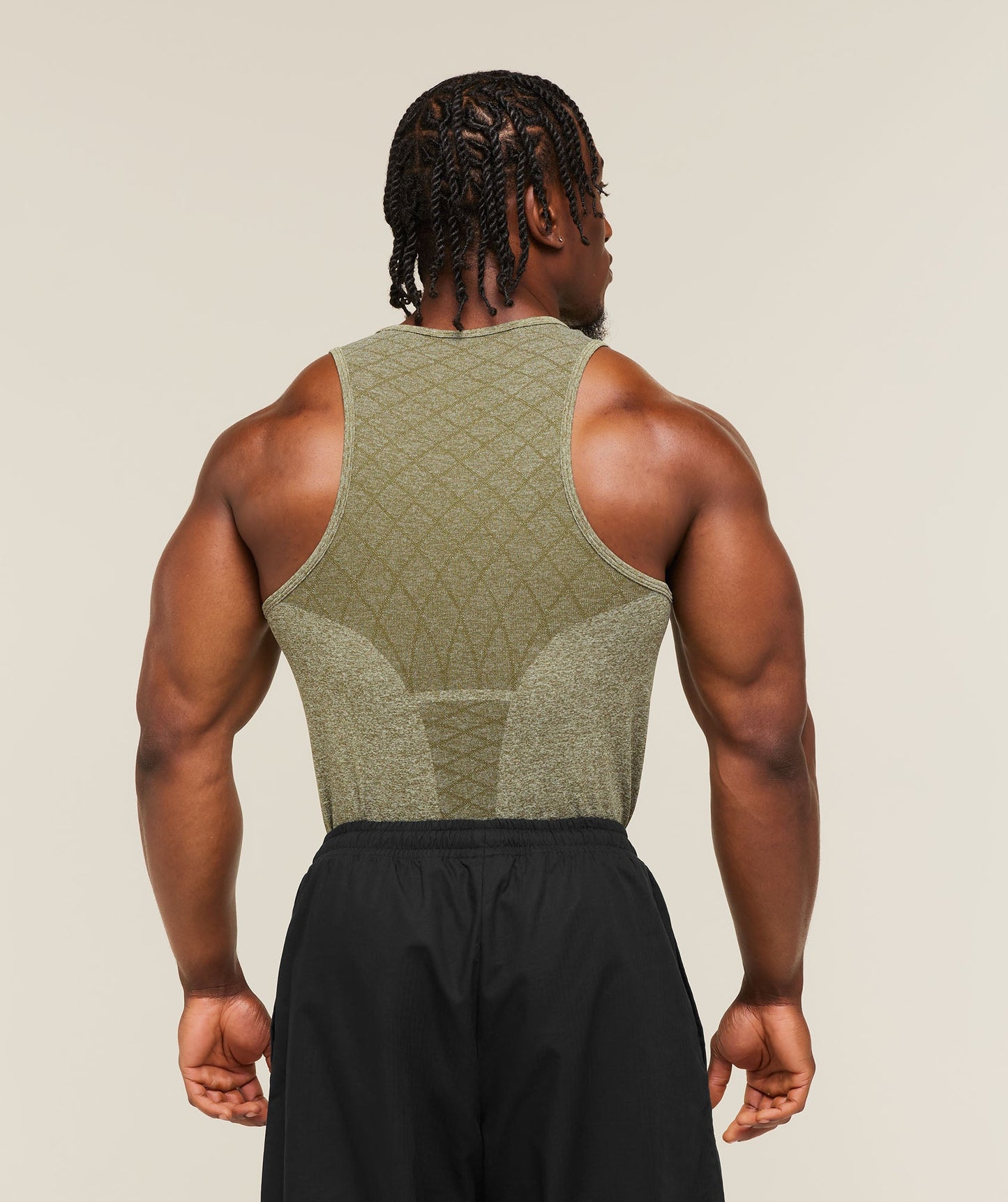 Devant Seamless Tank - US 7331