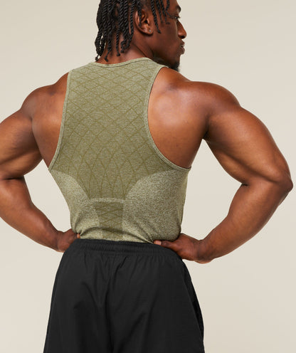 Devant Seamless Tank - US 7331