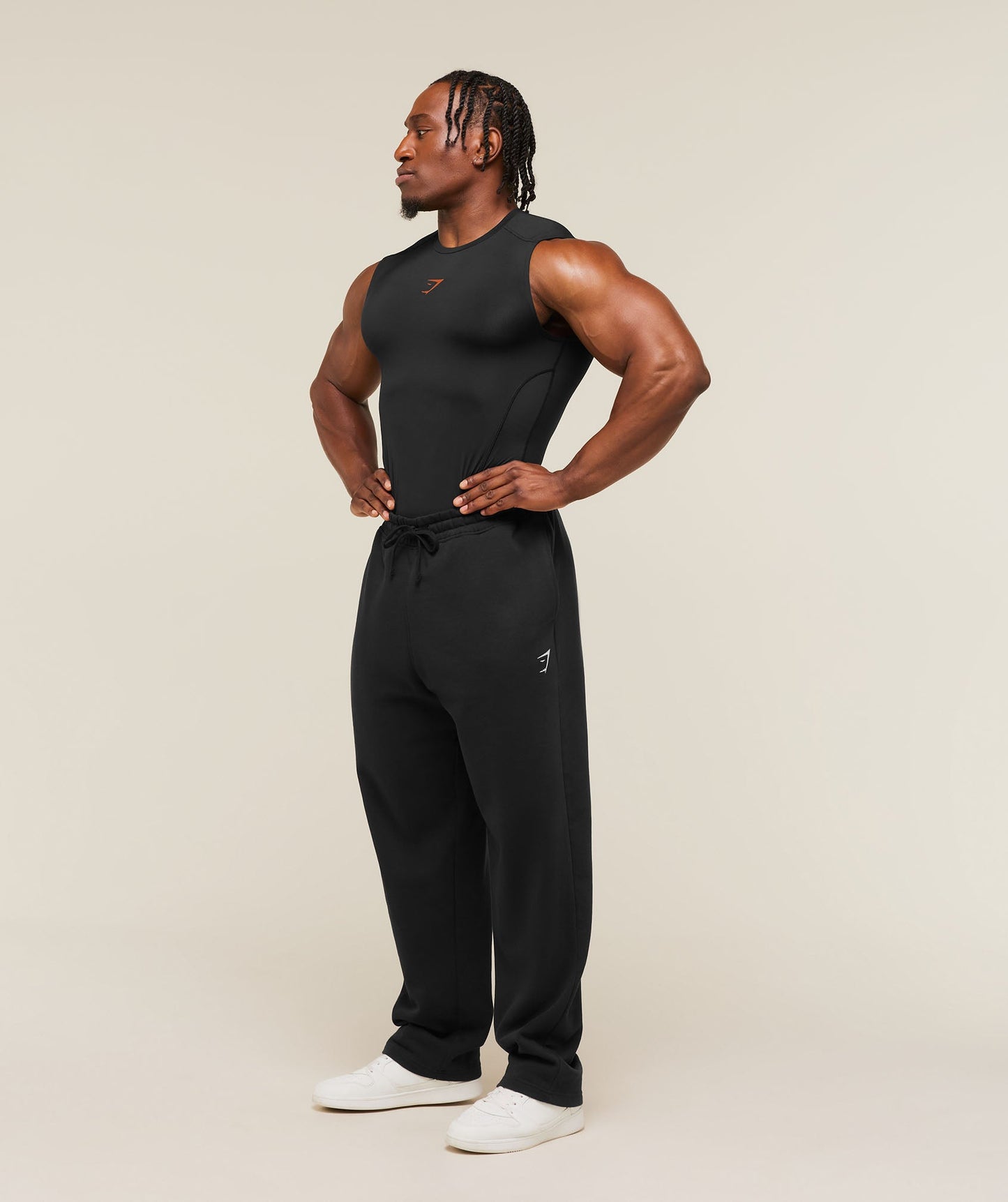 Element Tank - US 5303