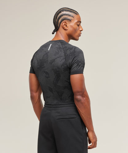 Geo Seamless T-Shirt - US 7010