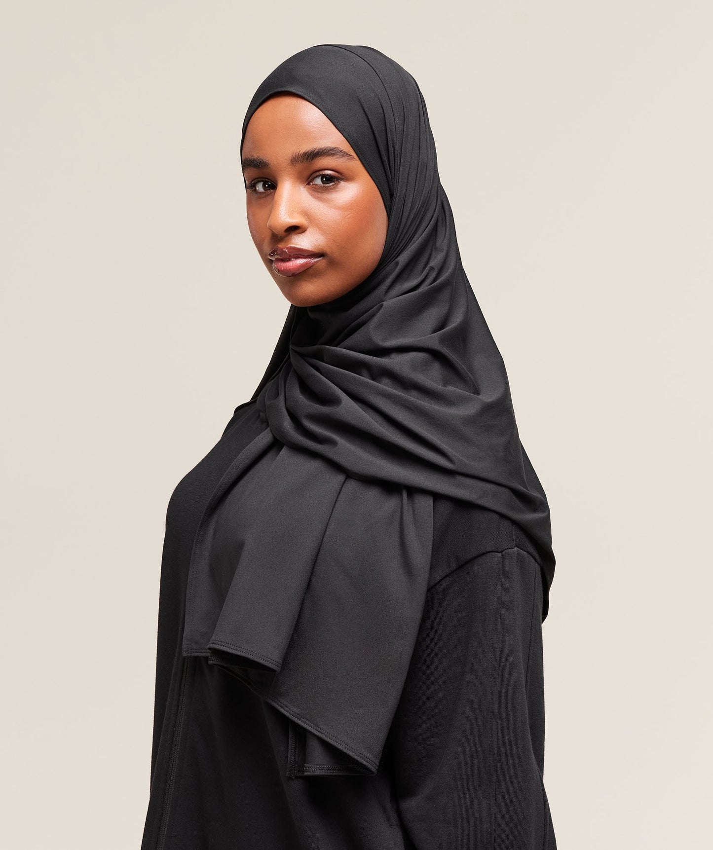Hijab - US 3975