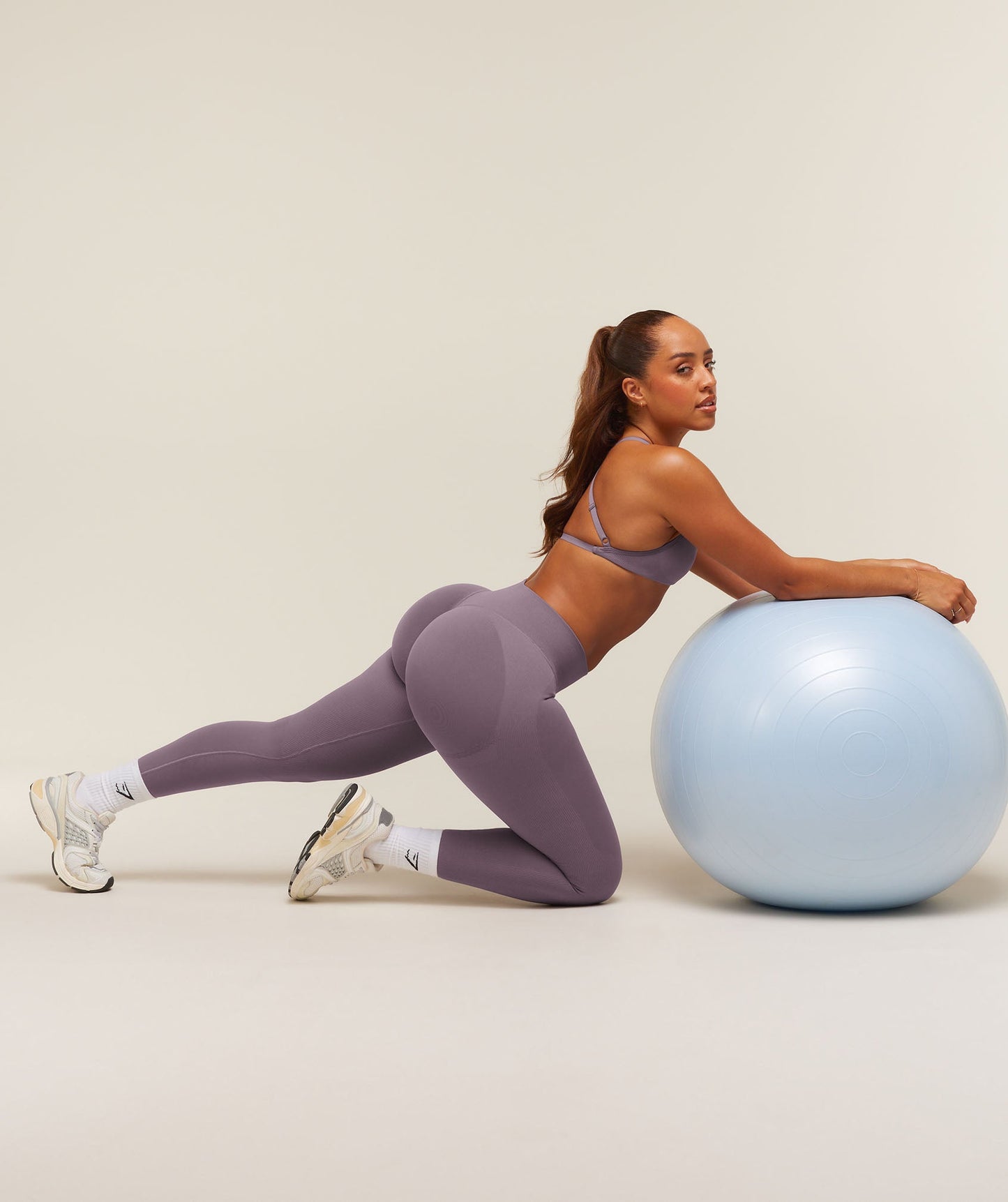 Lift Seamless 2.0 Mid-Rise Leggings - US 6878