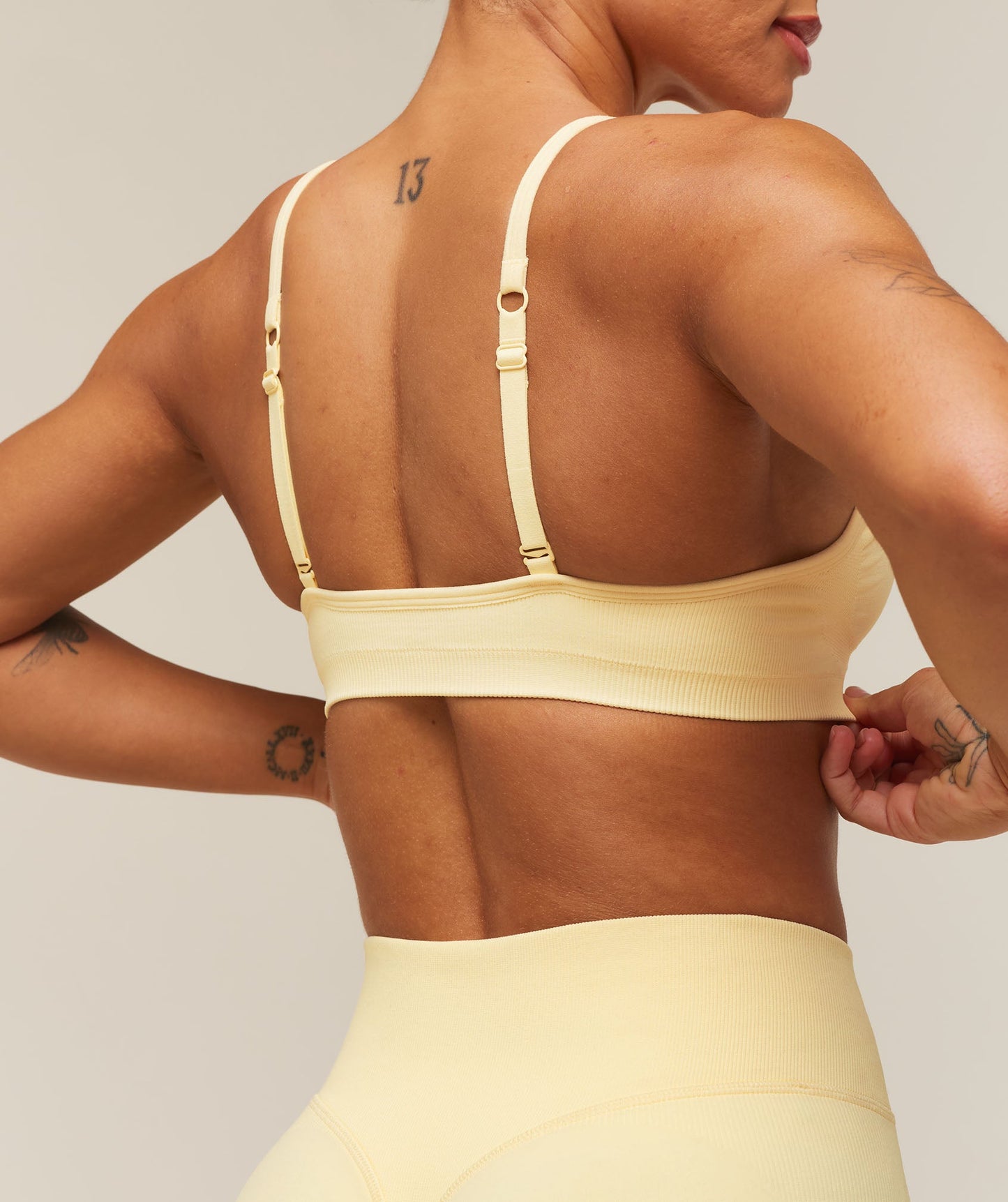 Lift Seamless Sports Bra - US 1784
