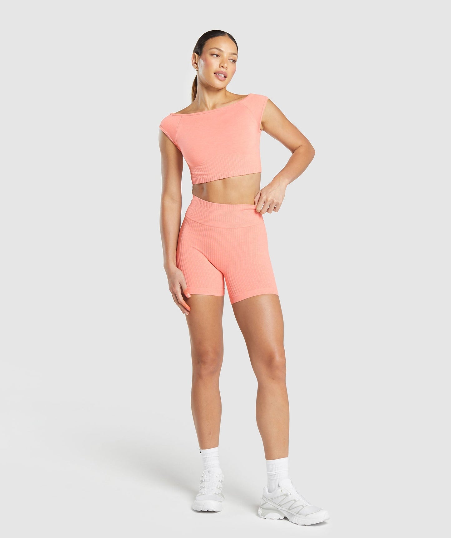 Luxe Seamless Boat Neck Crop Top - US 1058