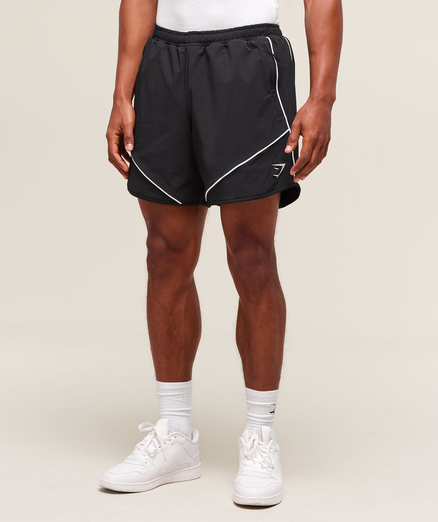 Retro Shorts - US 0433