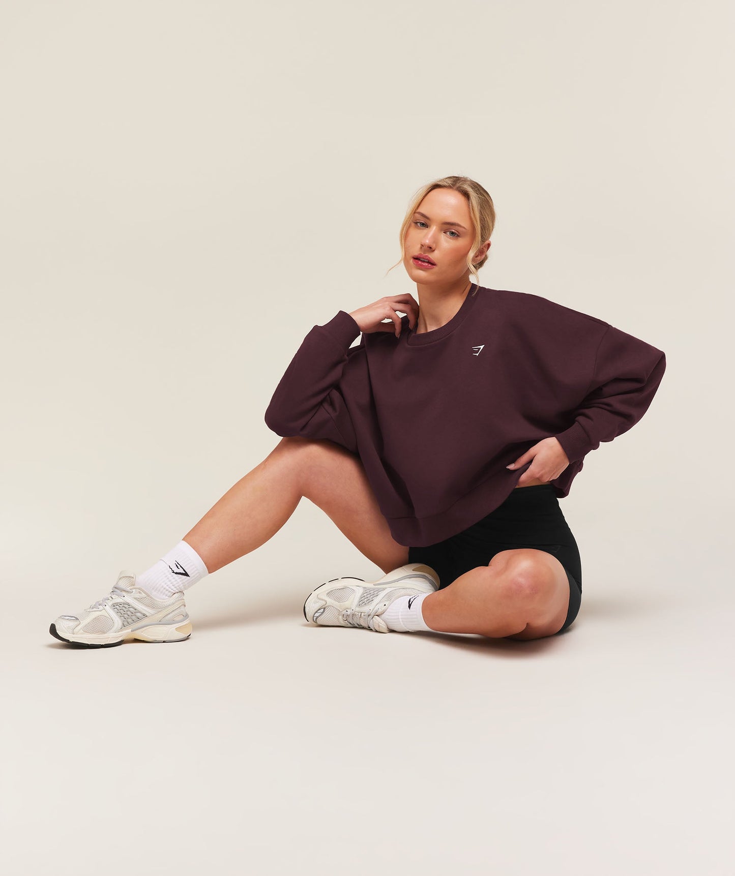 Training Oversized Boxy Sweatshirt - US 8348