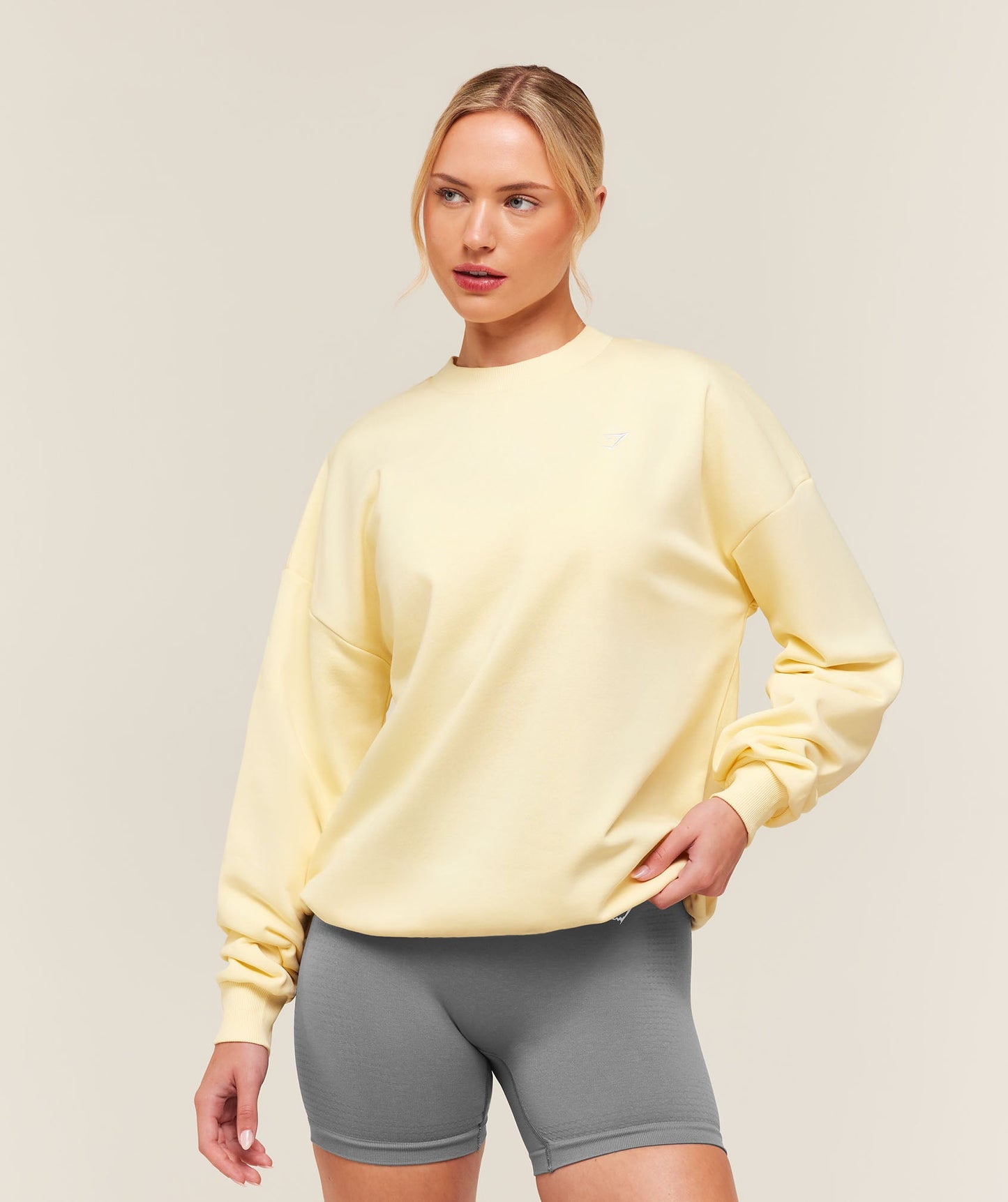 Training Oversized Fleece Sweatshirt - US 5135