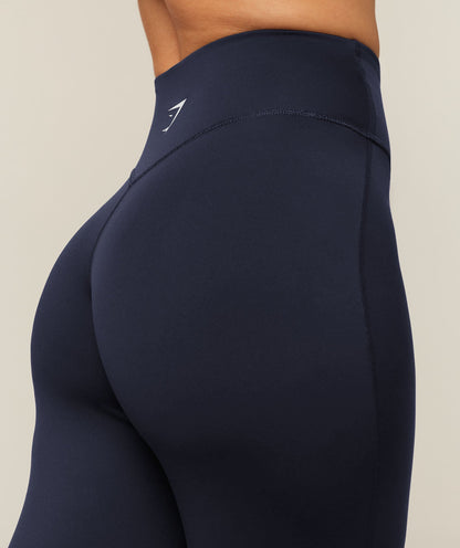 Training Straight Leg Short Leggings - US 3720
