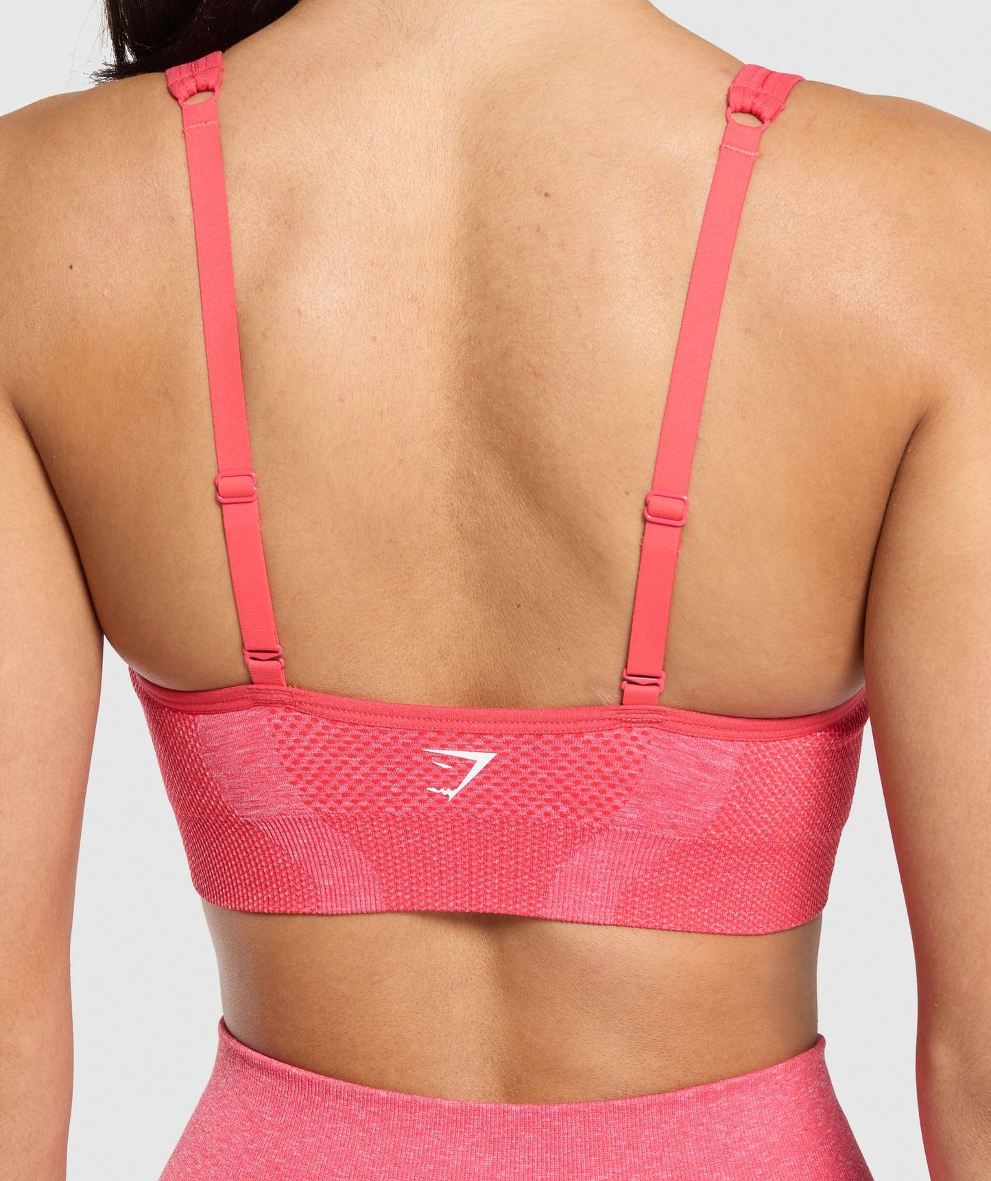 Vital V Neck Sports Bra - US 6623