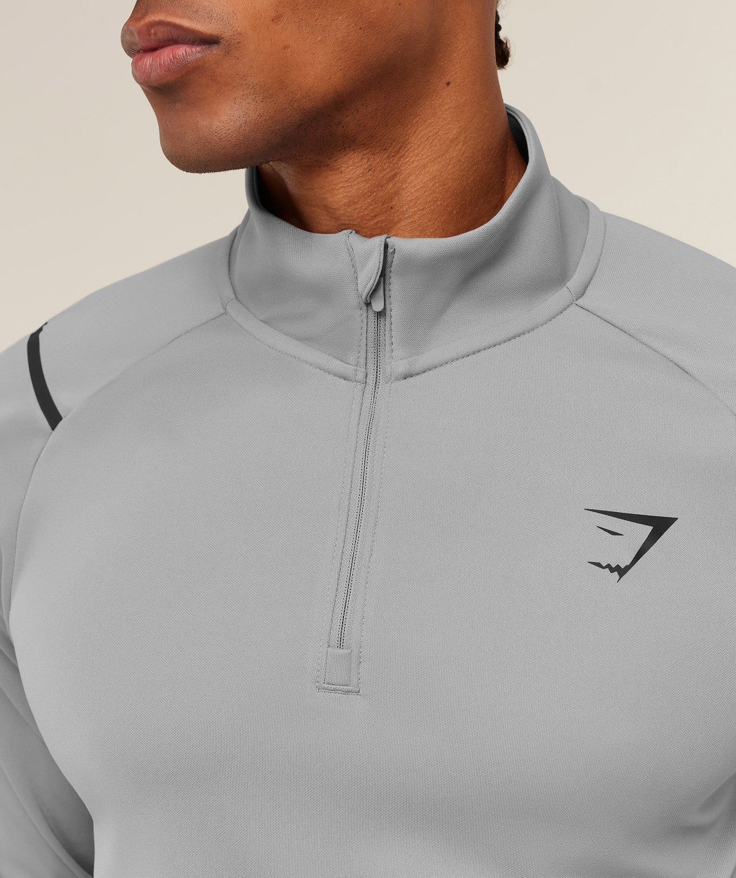 Arrival Contrast 1/4 Zip - US 8922