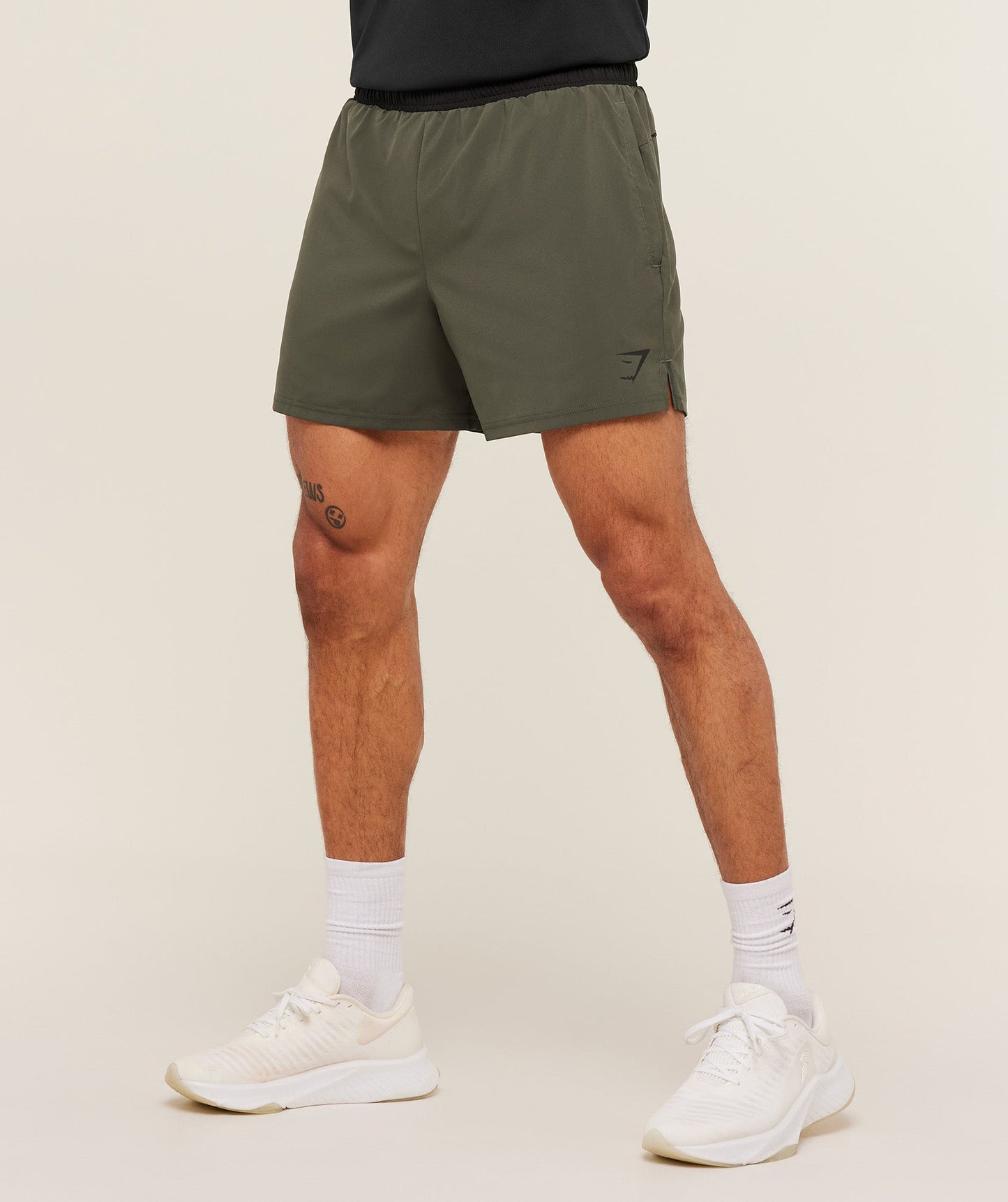 Arrival Contrast Shorts - US 1191