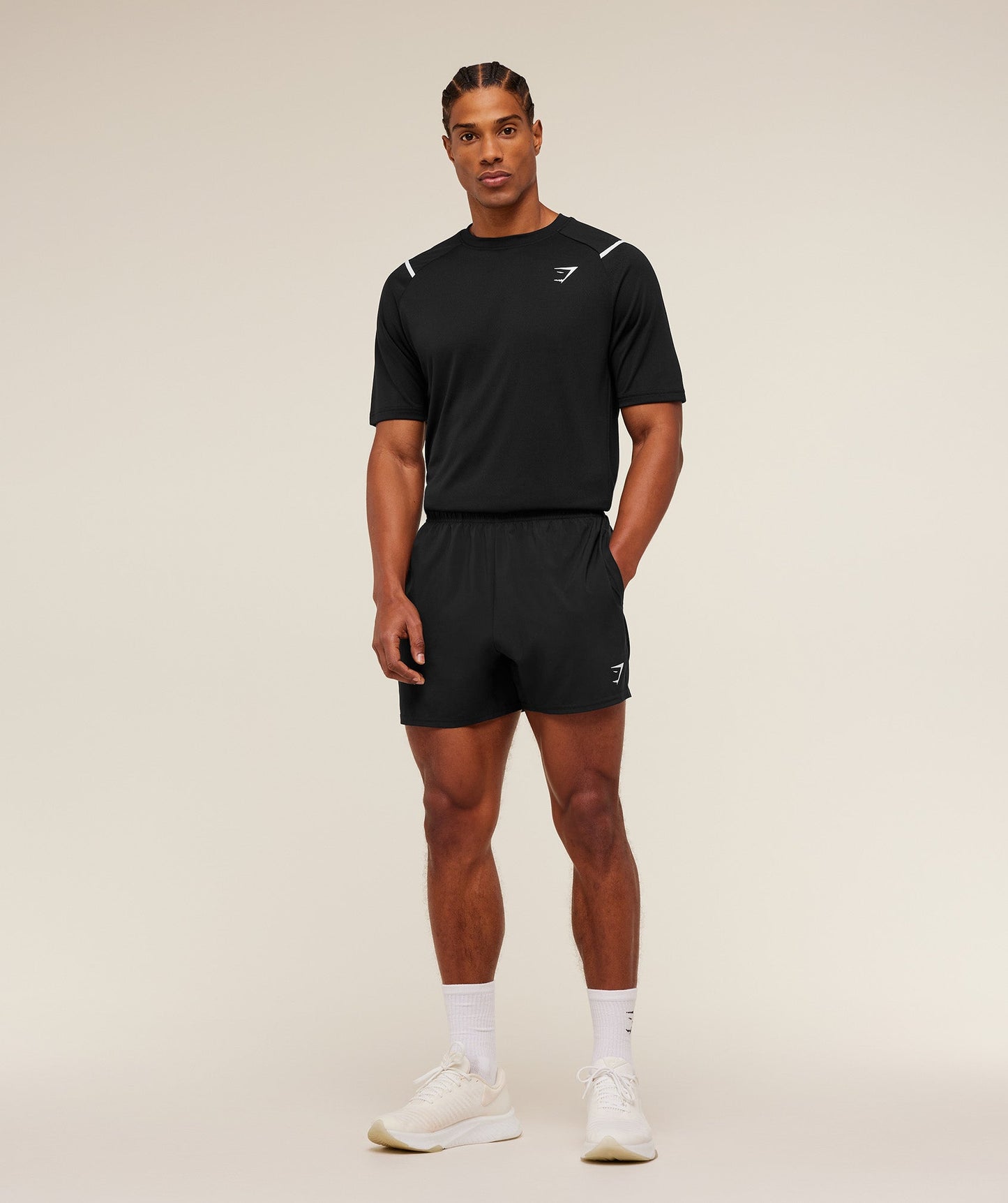 Arrival Contrast T-Shirt - US 0540