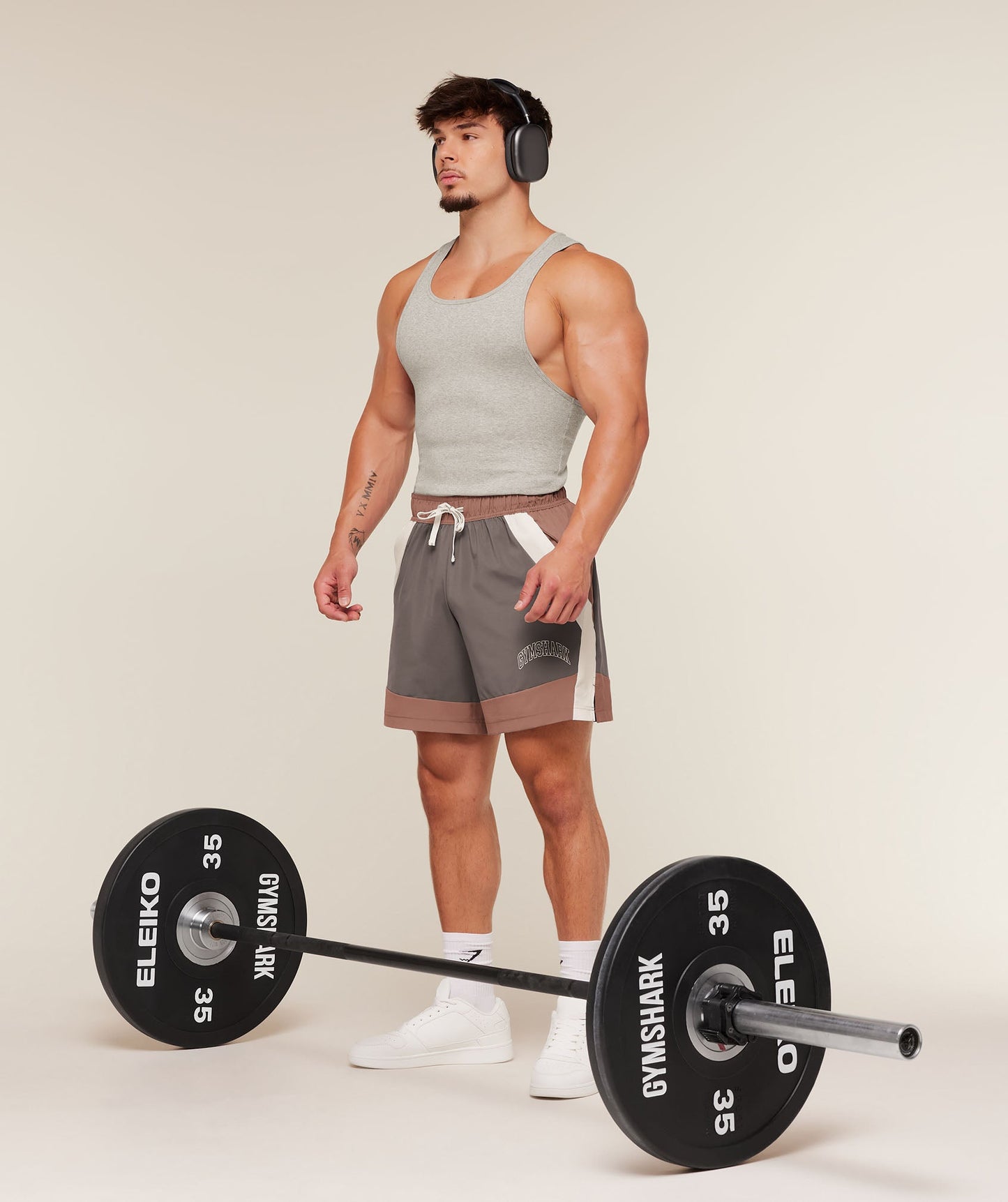 Collegiate Tech Shorts - US 8279