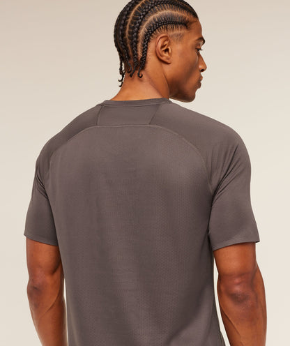 Hybrid Engineered Jacquard T-Shirt - US 8798