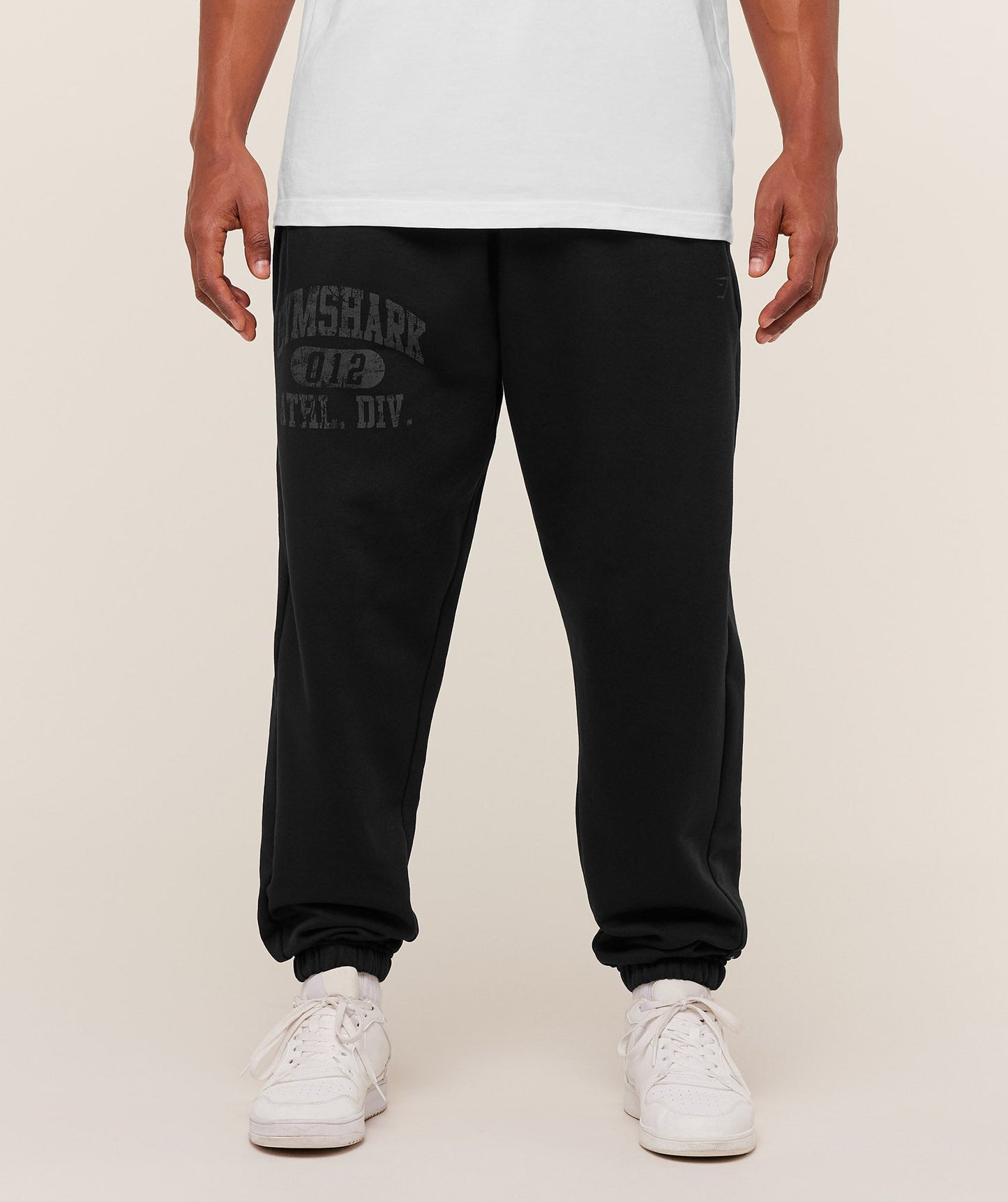 Athletic Division Graphic Joggers - US 3501