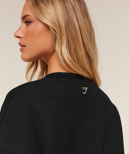 Collegiate Graphic Crew Neck Pullover - US 2445