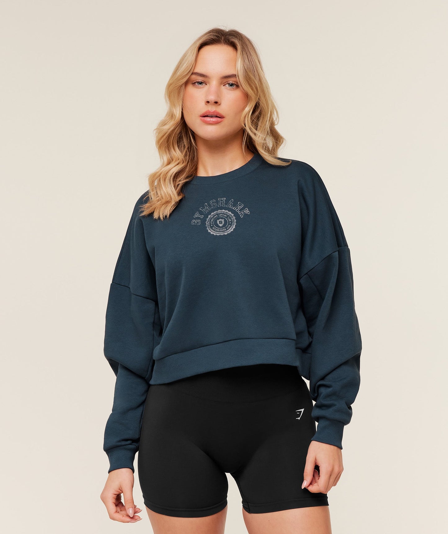 Worn Crest Graphic Sweatshirt - US 4854