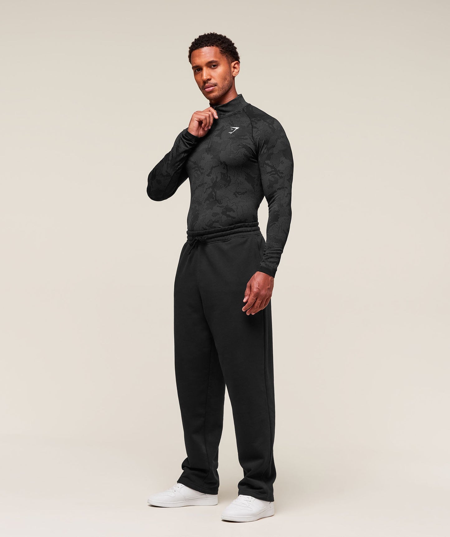 Geo Seamless 1/4 Zip - US 8994