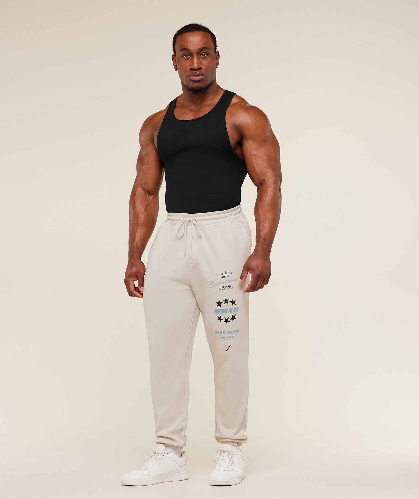 Global Lifting Graphic Pants - US 4217