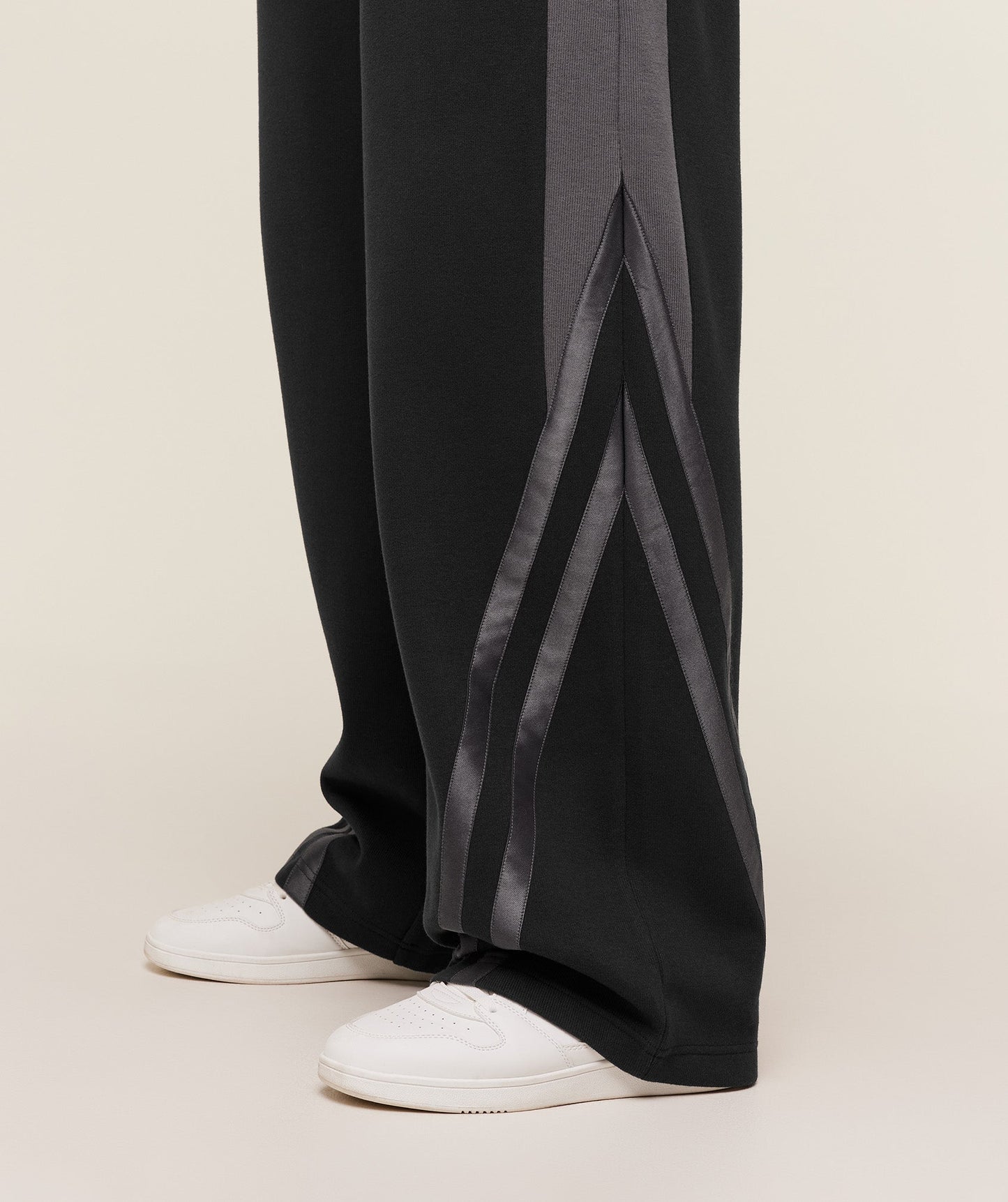 Gymshark x Carlos Belcast Track Pant - US 4688