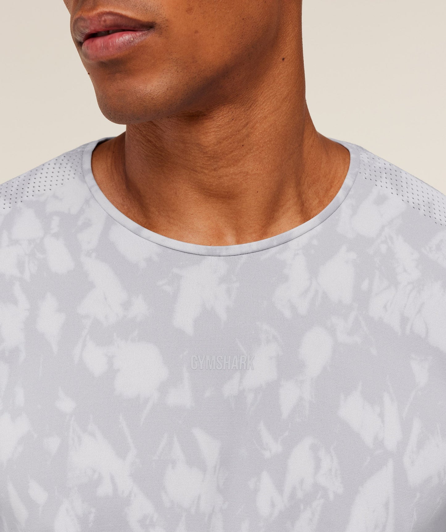 Distance Seamless T-Shirt - US 6365
