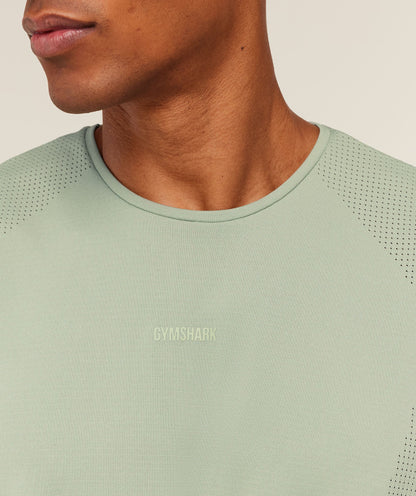 Distance Seamless Tank - US 8941