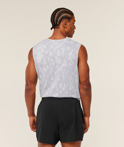 Distance Seamless Tank - US 0070