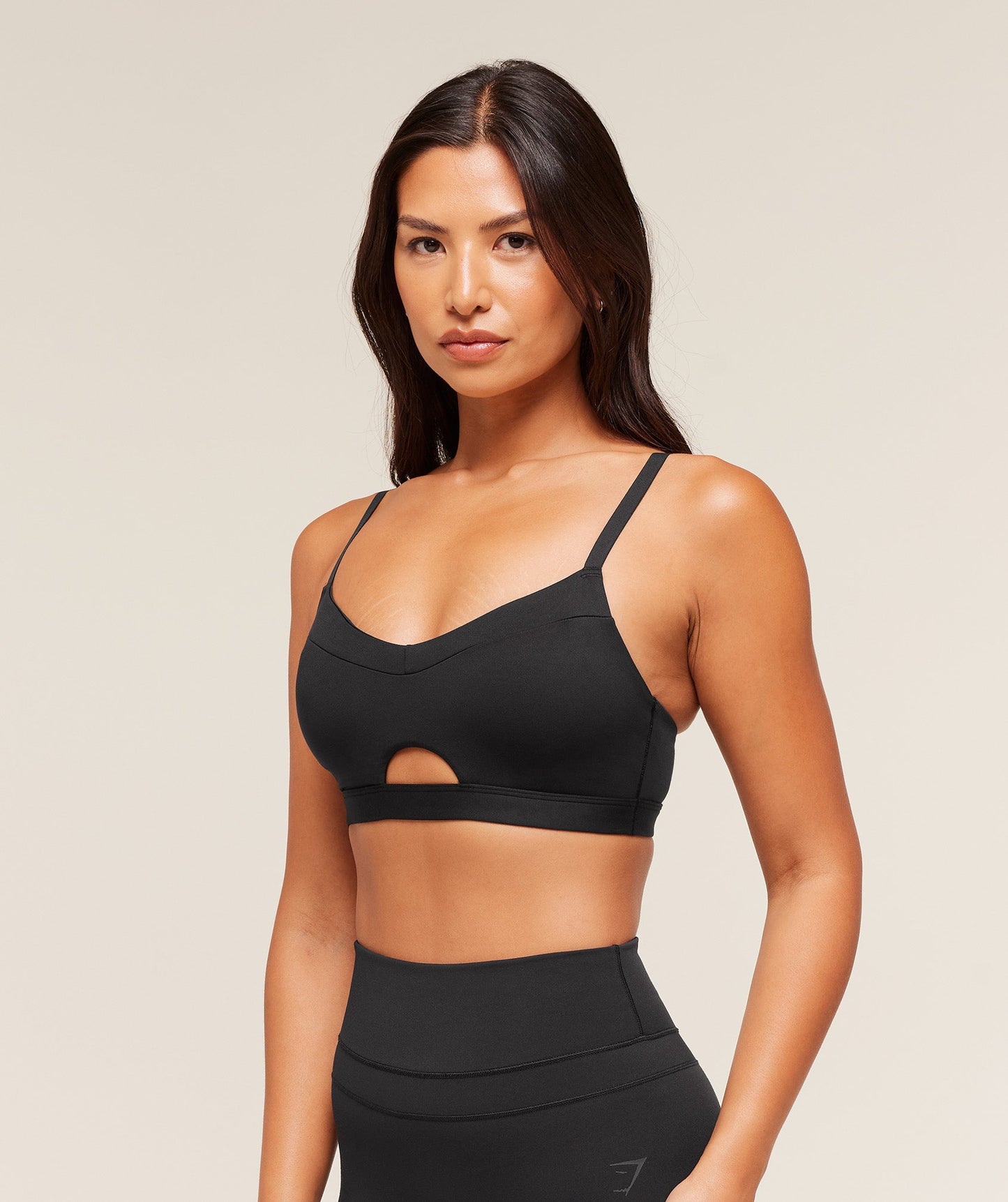 Balcony Peekaboo Sports Bra - US 6884