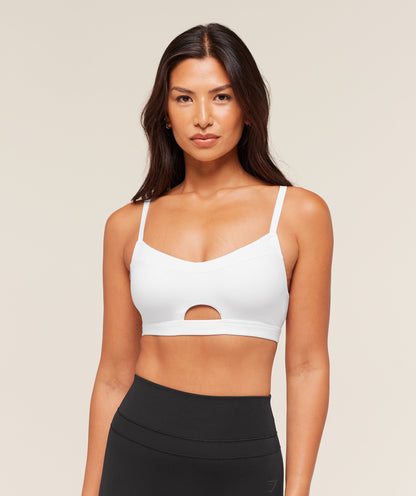 Balcony Peekaboo Sports Bra - US 6884