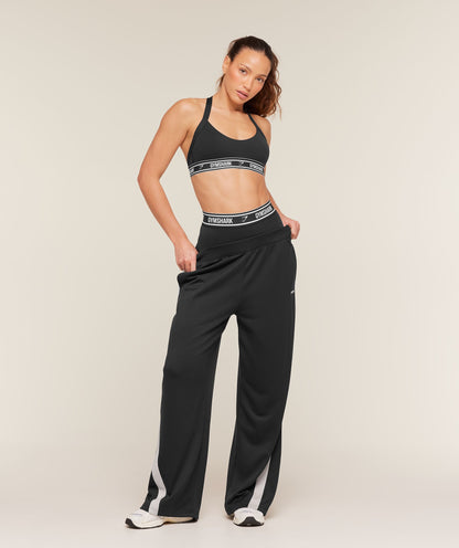 Light Support Halter Neck Logo Sports Bra - US 6487