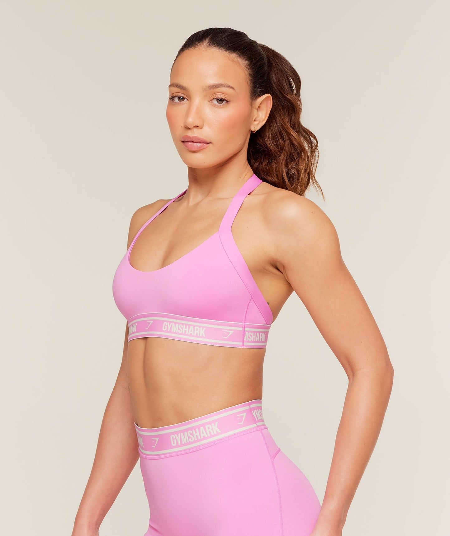 Light Support Halter Neck Logo Sports Bra - US 7678