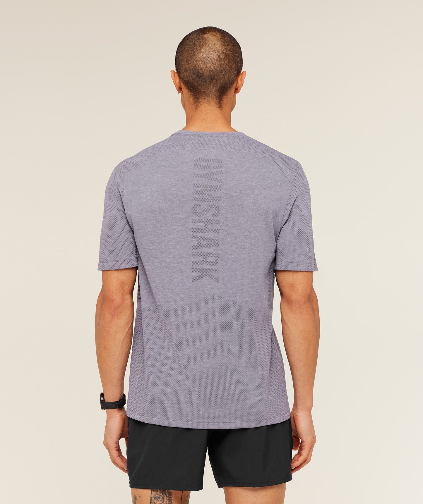 Lightweight Seamless T-Shirt - US 9388