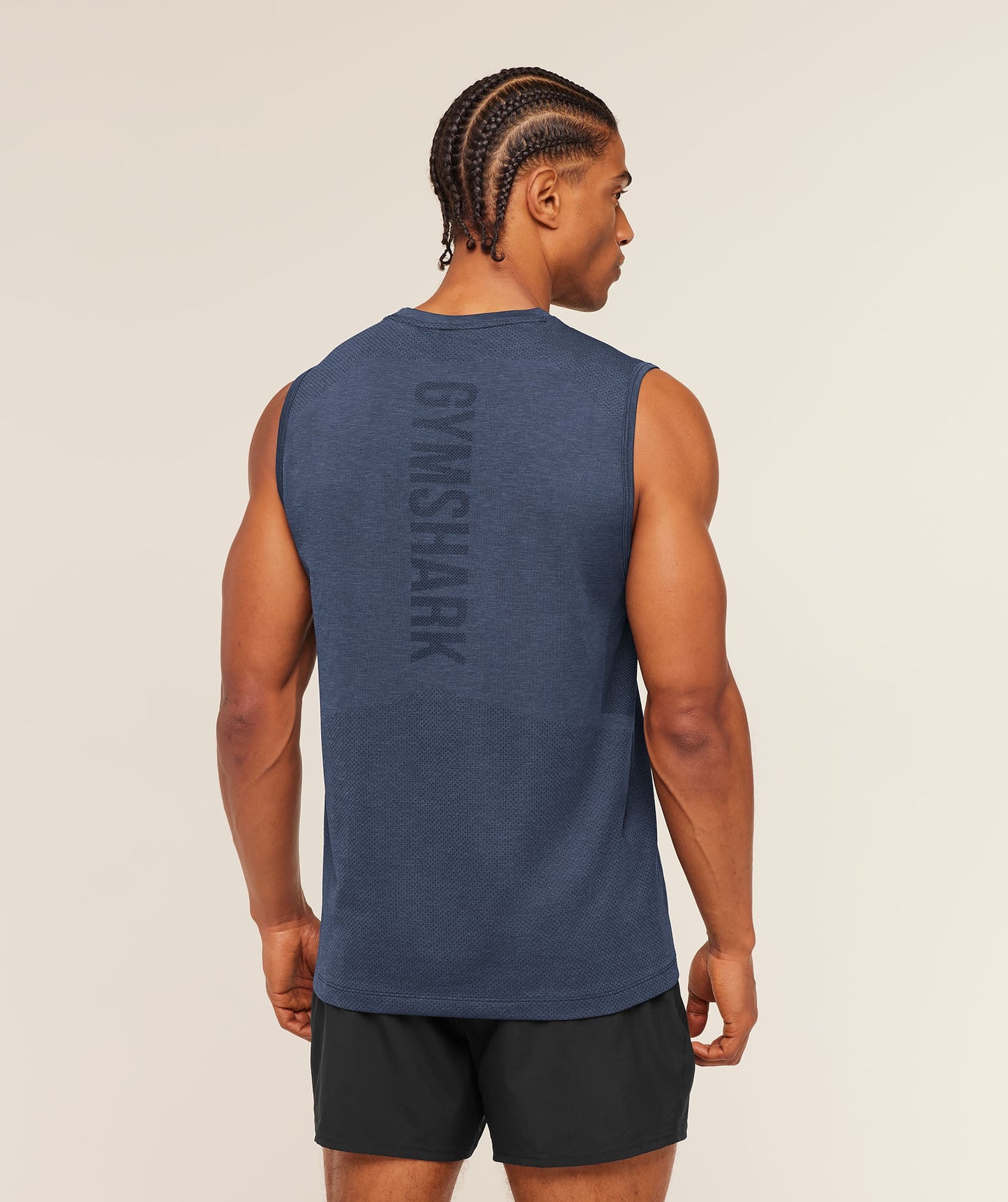 Lightweight Seamless Tank - US 0280