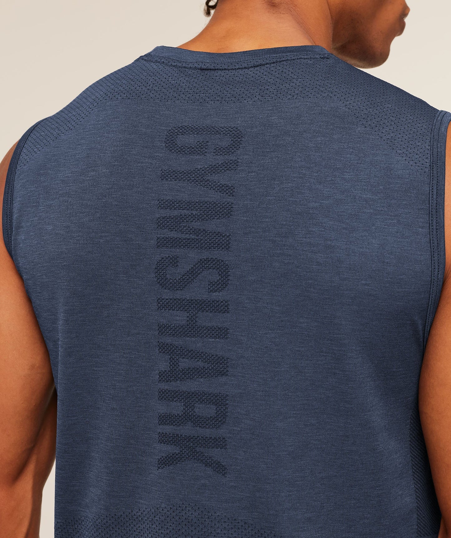 Lightweight Seamless Tank - US 0280