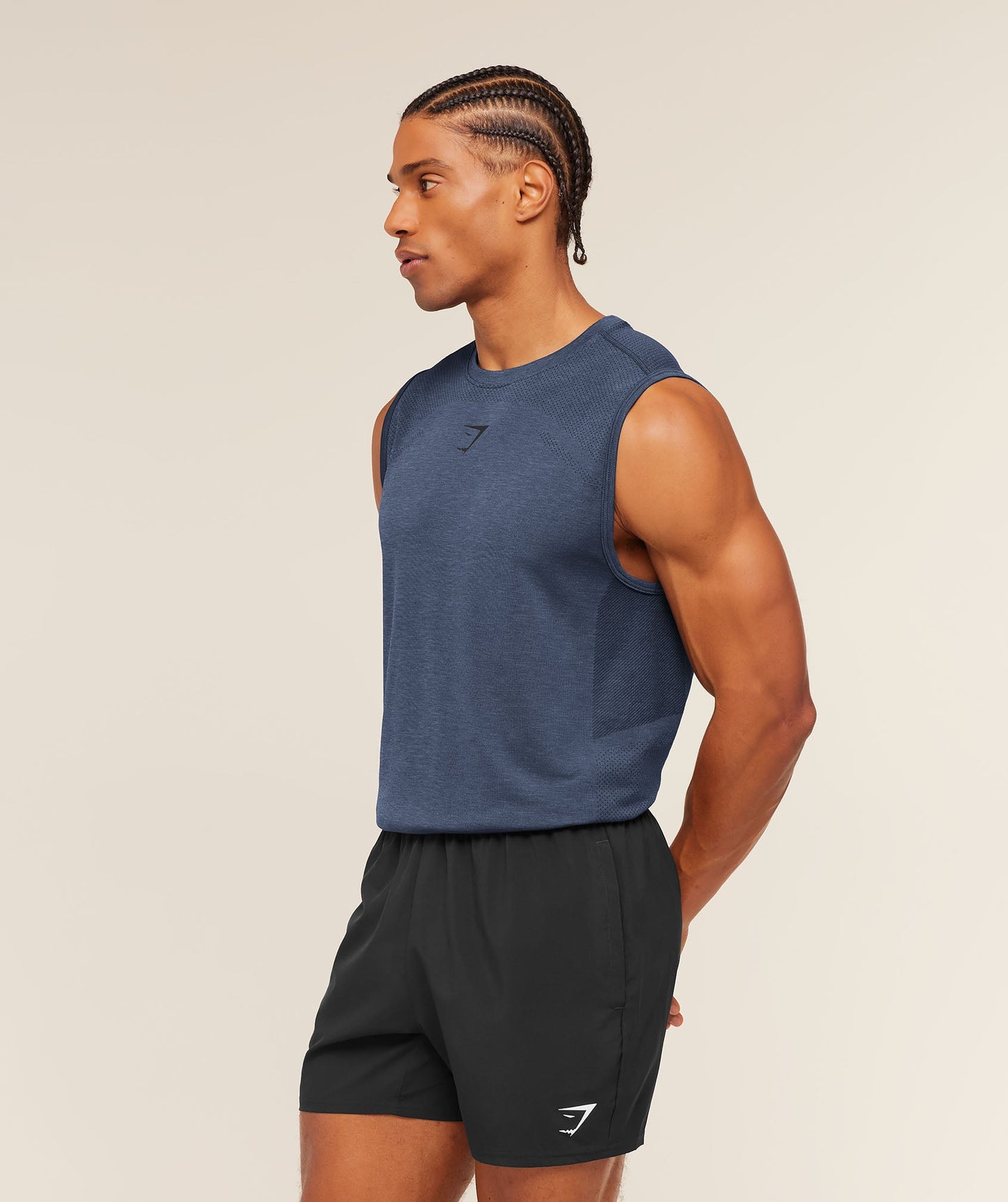 Lightweight Seamless Tank - US 0280