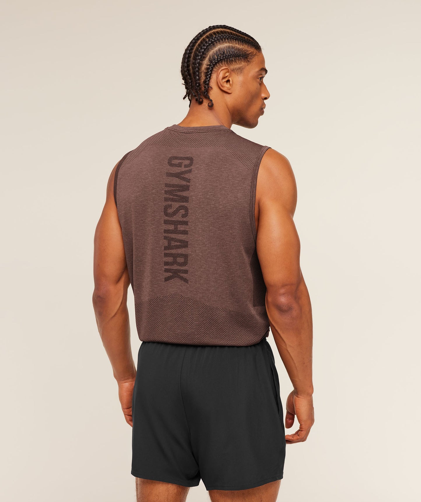 Lightweight Seamless Tank - US 7440