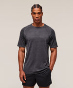 Versatile Seamless T-Shirt - US 7190
