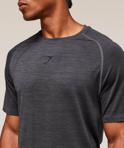 Versatile Seamless T-Shirt - US 7190