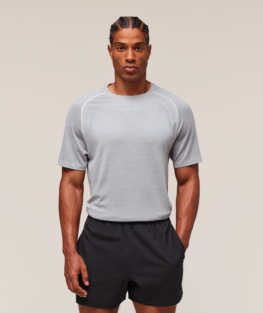 Versatile Seamless T-Shirt - US 7757