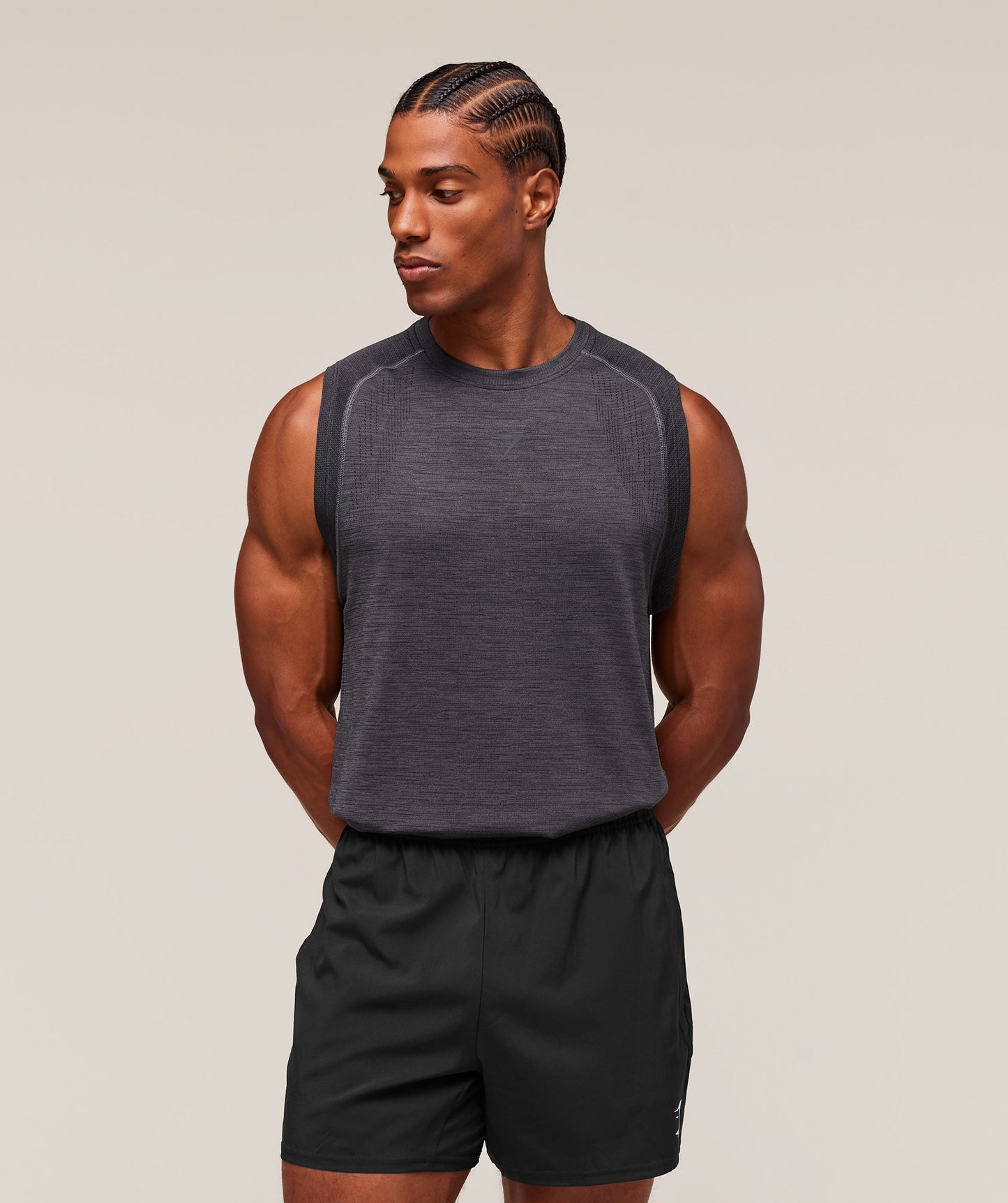 Versatile Seamless Tank - US 1646