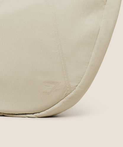 Large Pleat Crossbody - US 6371