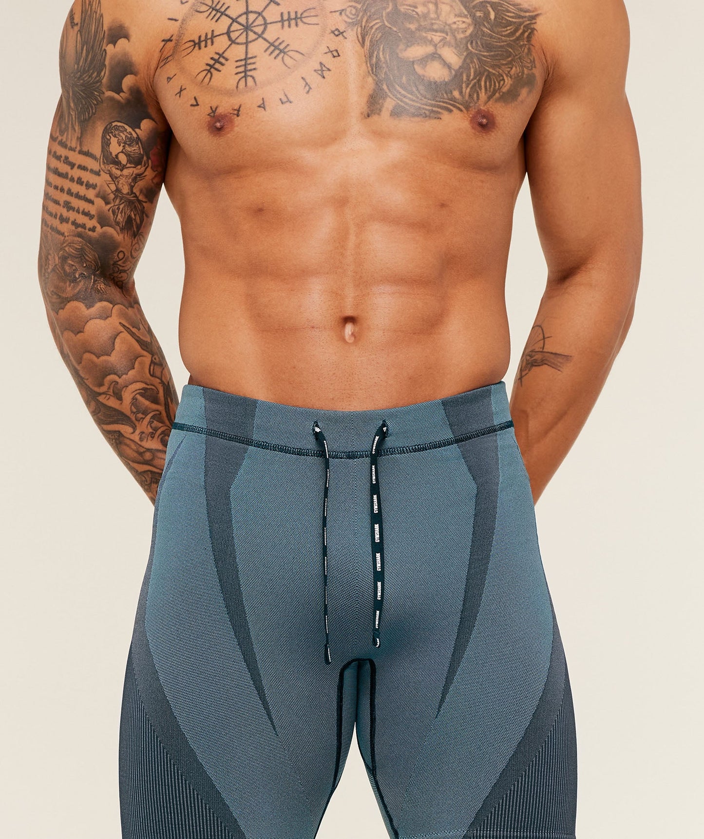 Seamless Running Half Tight - US 2996