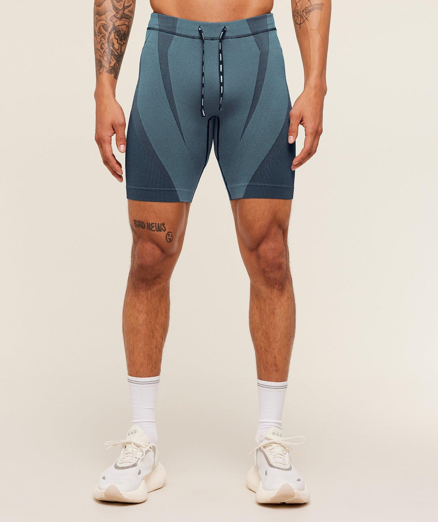 Seamless Running Half Tight - US 2996